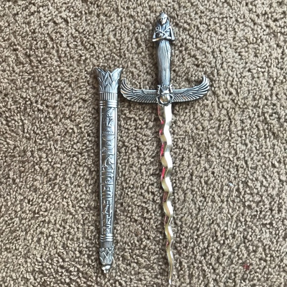 Vintage Other - Vintage 9” Egyptian dagger, EUC